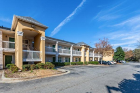 Отель HomeTowne Studios by Red Roof - Atlanta NE - Peachtree Corners  Норкросс
